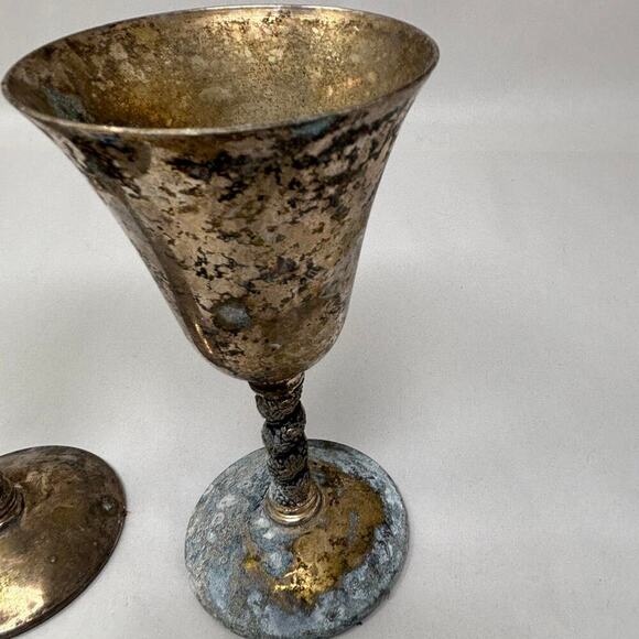 Vintage EBP Silver Plated Goblets Made In Spain - Ornate Stem Chalices a Pair 2 - Picture 3 of 7